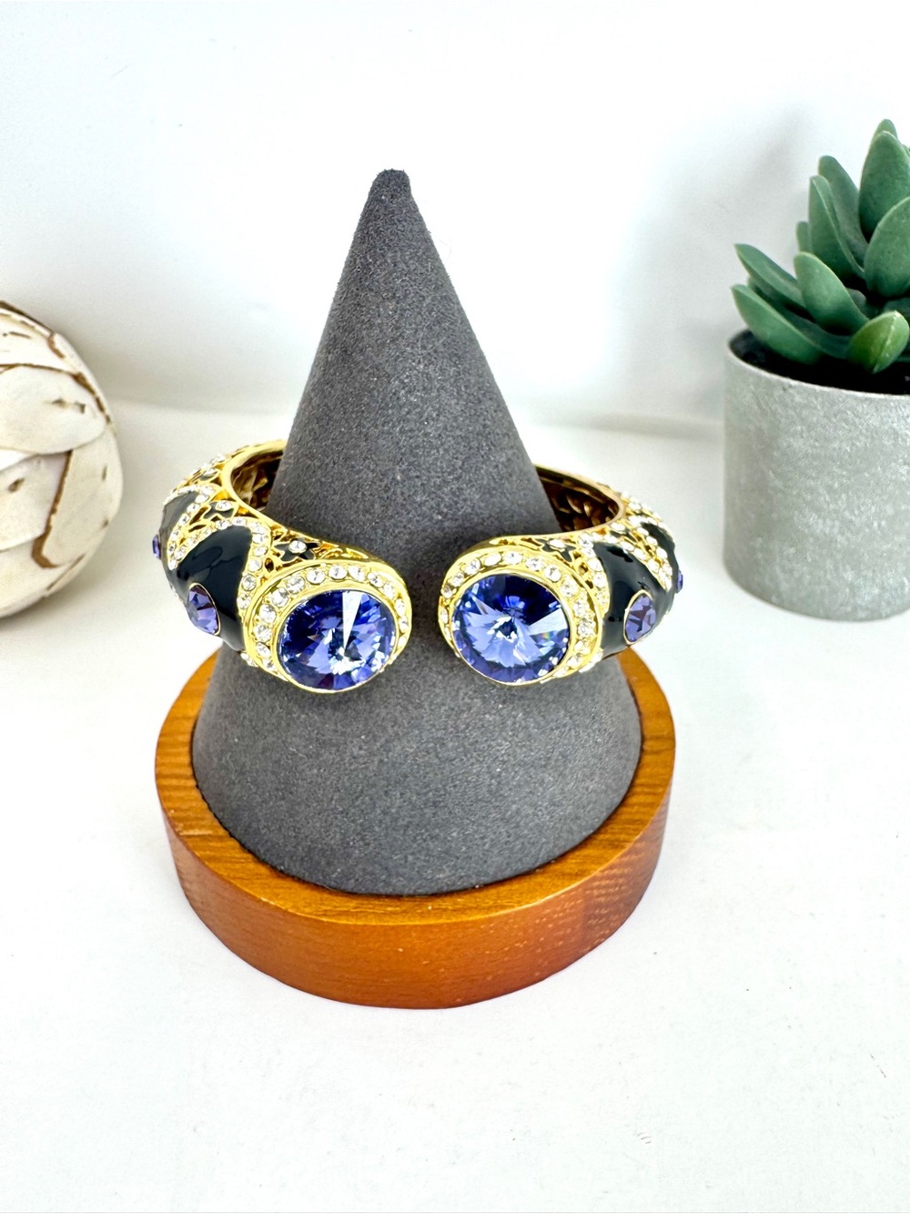 Real Collectibles by Adrienne Gold Tone CZ & Black Resin Hinge Bangle – EUC